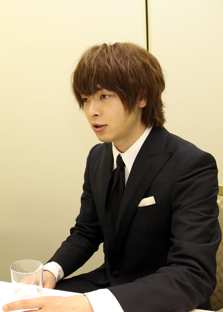 中村倫也