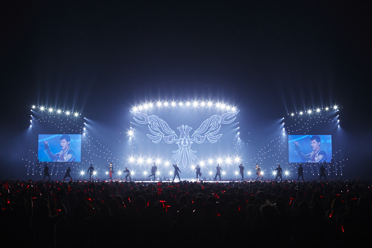 東方神起 2年半ぶりステージで4万人を魅了 全国5大ドームツアー 東方神起 Live Tour 17 Begin Again が開幕 Spice エンタメ特化型情報メディア スパイス