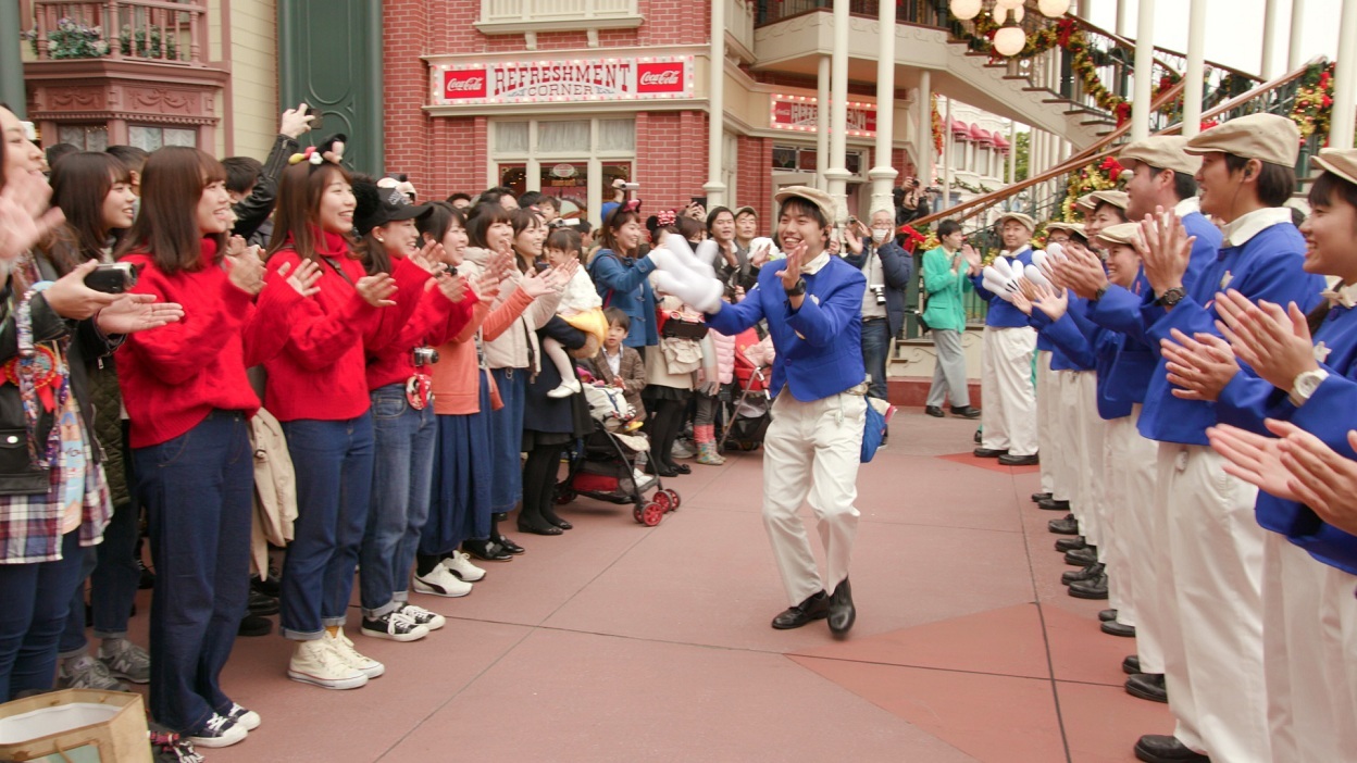 （c）Disney