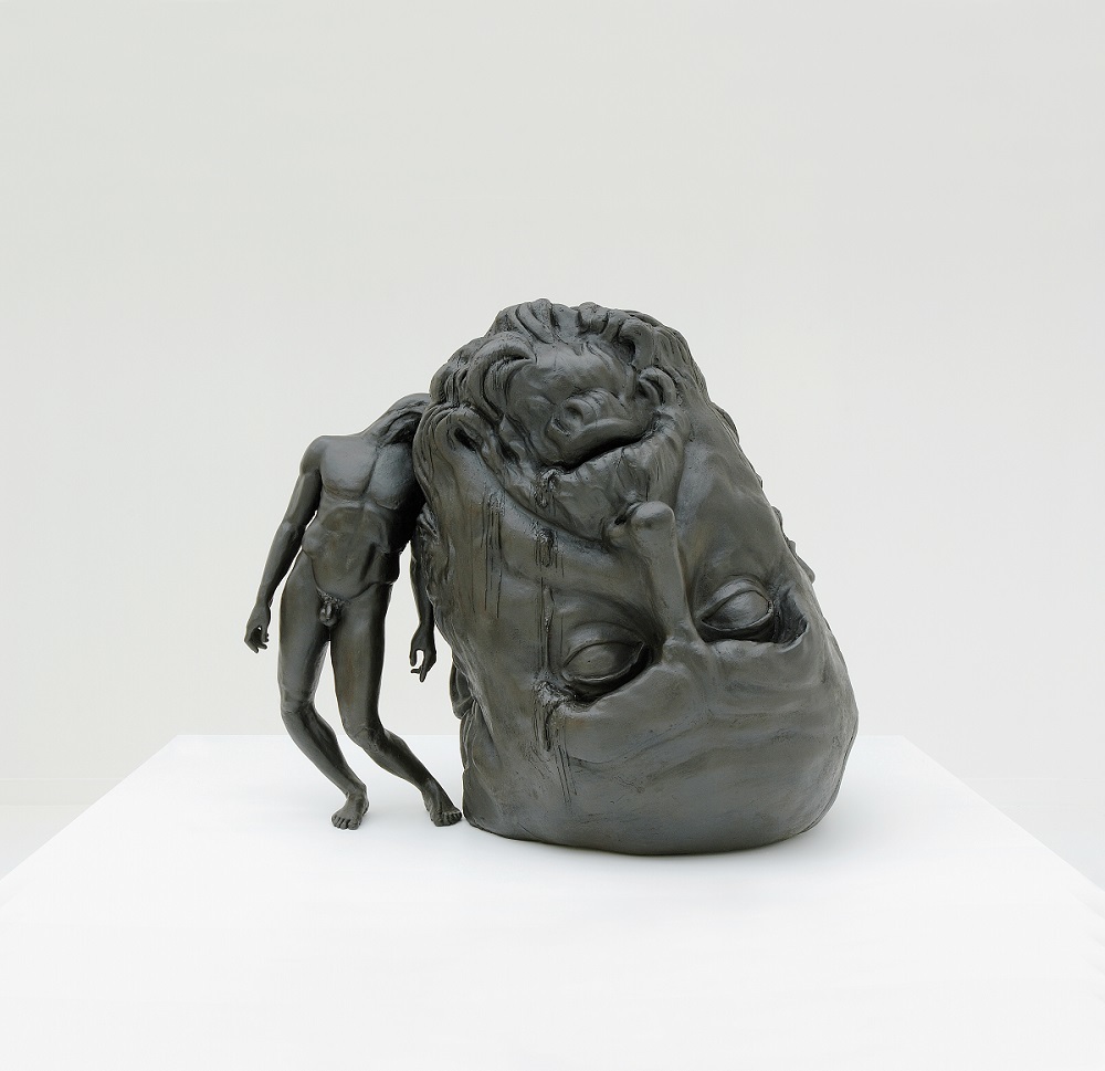 トマス・ルルイ《生き残るには脳が足らない》 2009年 ブロンズ ロドルフ・ヤンセン画廊 copyright: Studio Thomas Lerooy, Brussels courtesy: Rodolphe Janssen, Brussels photo: Philippe D, Hoeilaart