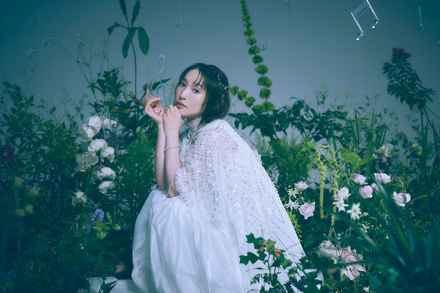 南條愛乃、最新アルバム『The Fantasic Garden』ジャケット写真と収録 