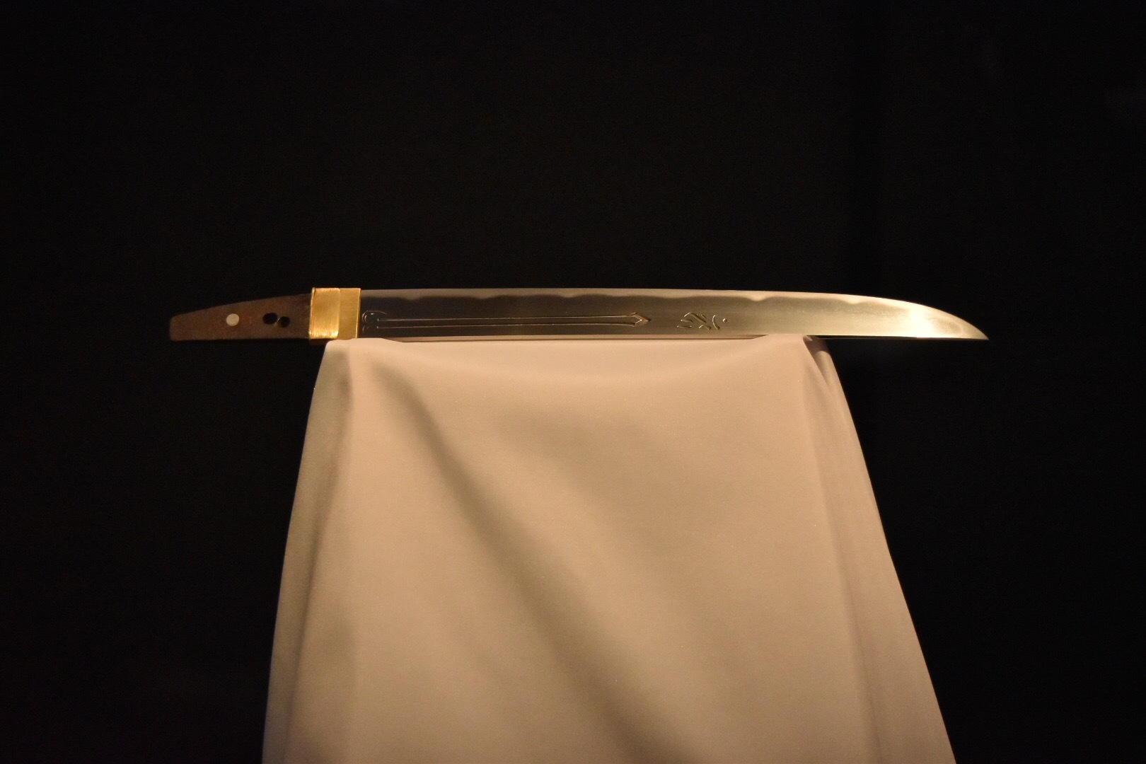 短刀 無銘（名物 伏見貞宗）（国宝） 鎌倉時代 黒川古文化研究所