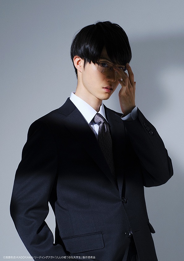 (C)浅倉秋成・KADOKAWA/リーディングアクト「六人の嘘つきな大学生」製作委員会