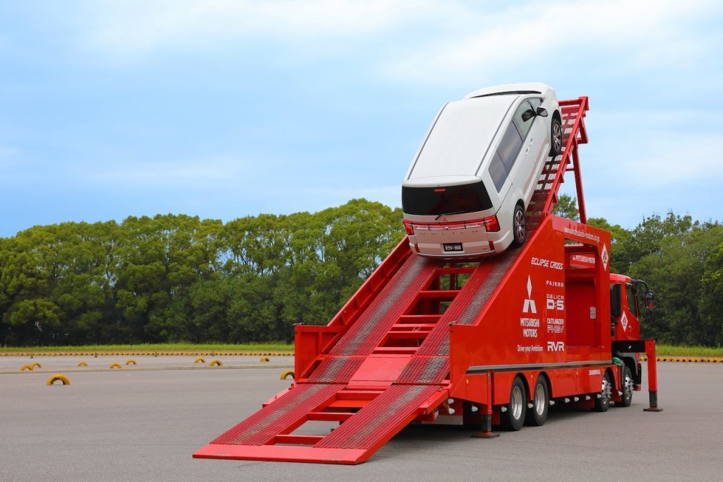 三菱自動車4WD登坂キット同乗体験イベント
