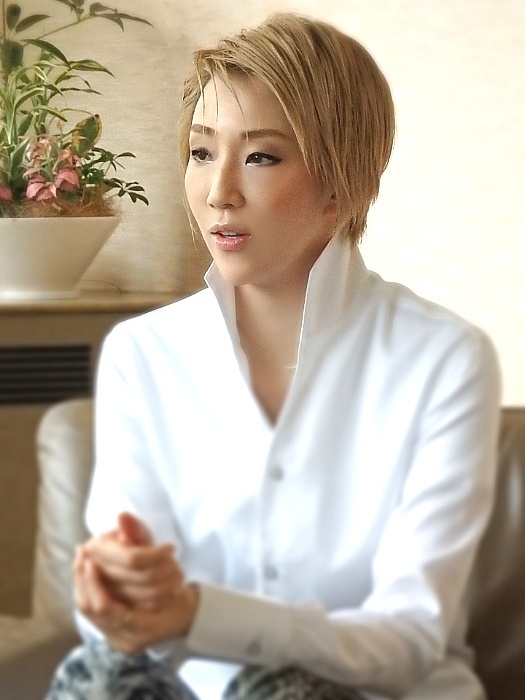 紅ゆずる