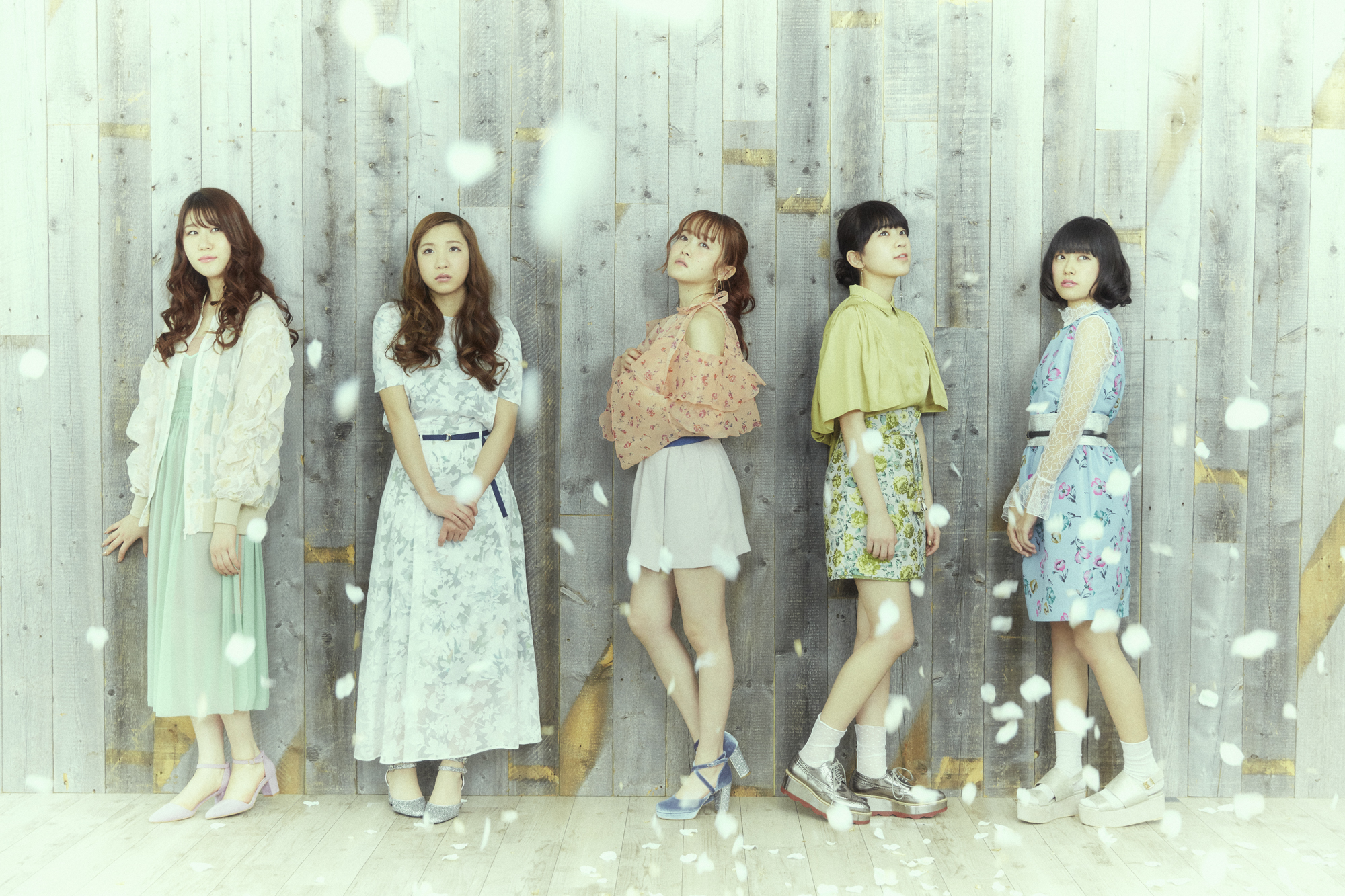 ハーフタイムショーに登場する 「Little Glee Monster」