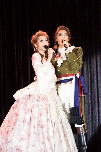 宝塚雪組新トップコンビ・望海風斗＆真彩希帆お披露目公演『ひかりふる