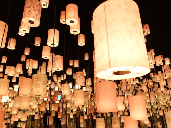 「ウォルト・ディズニー・アニメーション・スタジオ 塔の上のラプンツェル エクスペリエンス」 powered by teamLab © Disney