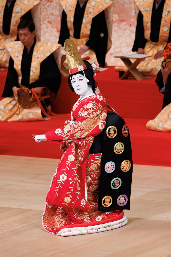 『京鹿子娘道成寺』白拍子花子=尾上右近（令和5年8月浅草公会堂） 　　　　(C)研の會      撮影：田口真佐美