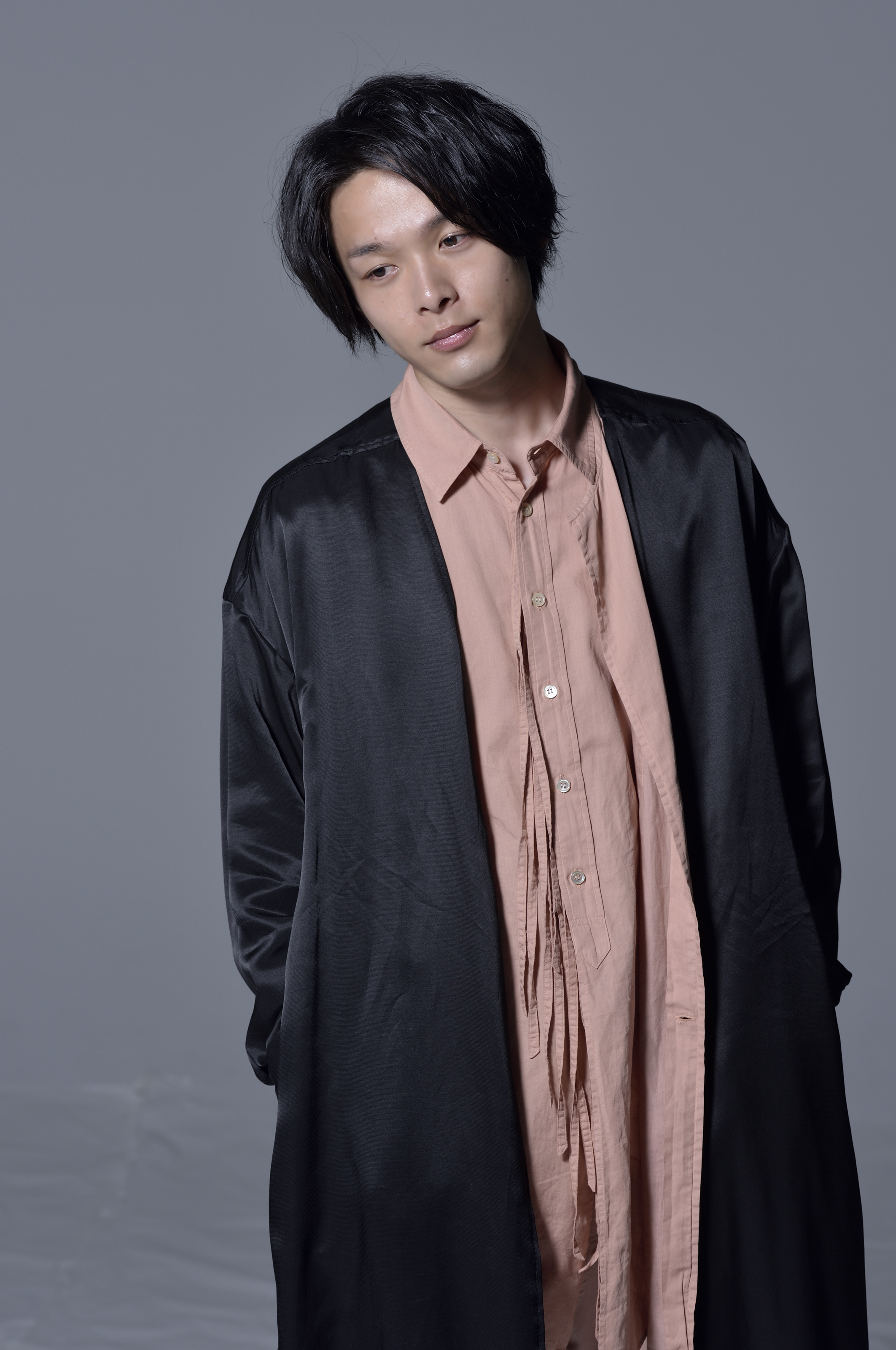 中村倫也