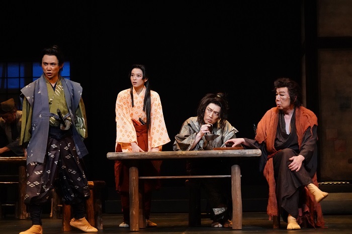 （C）2019『けむりの軍団』／ヴィレッヂ・劇団☆新感線【撮影：田中亜紀】