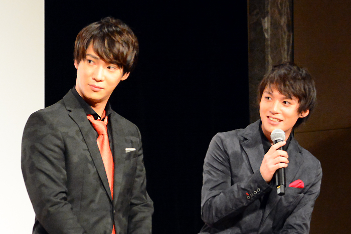 左から味方良介、横田龍儀 舞台「MOJO」製作発表記者会見