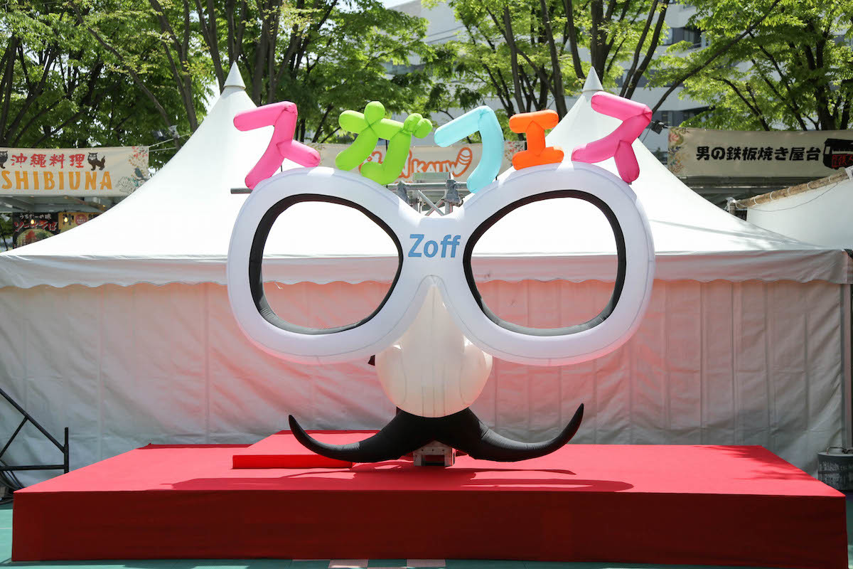 スガフェス×Zoffの撮影ブース