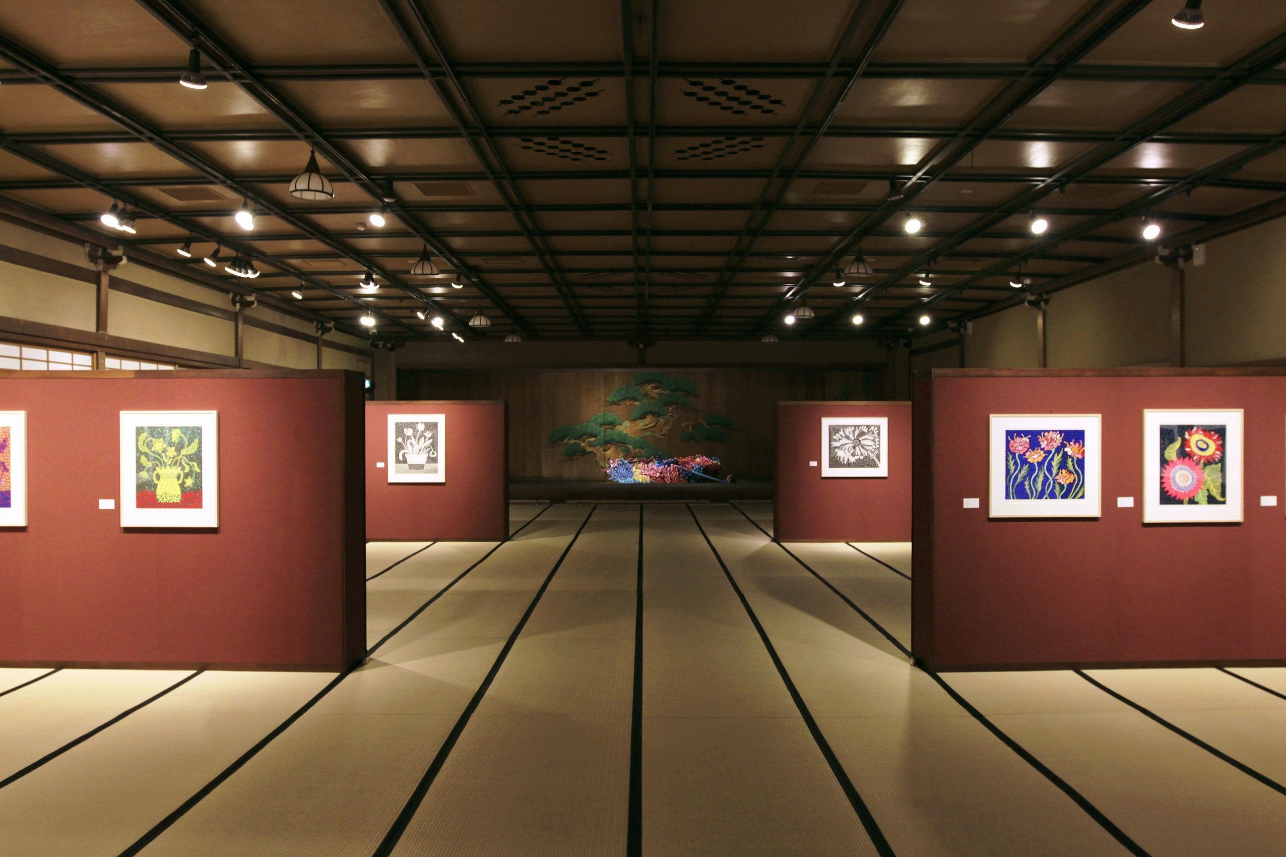 第4展示室 花の間