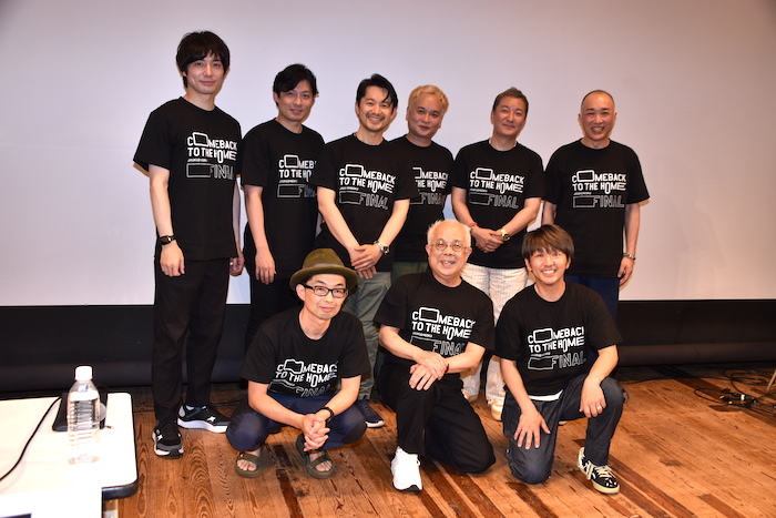 和田琢磨、高橋良輔、平子悟、アイアム野田、小野坂昌也、八十田勇一（後列左から）、細川徹、小堺一機、川本成（前列左から）