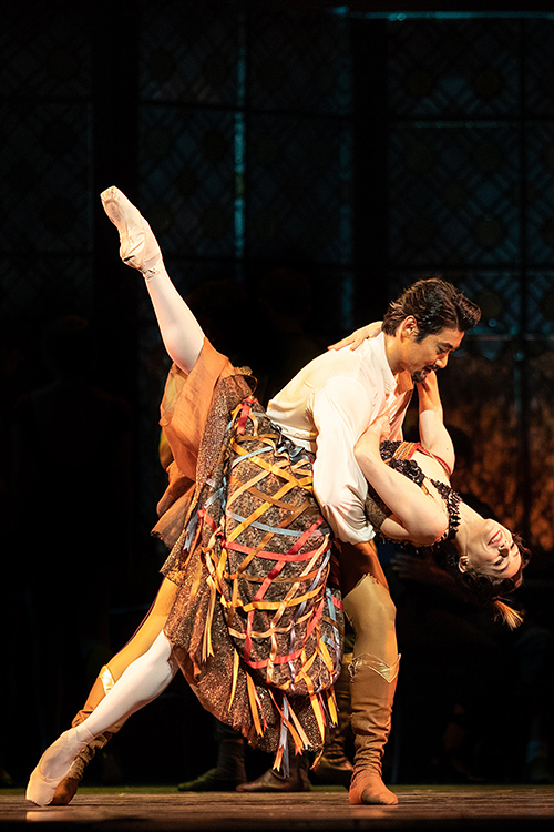 Ryoichi Hirano as Crown Prince Rudolf and Marianela Nuñez as Mitzi Caspar in Mayerling ©2018 ROH. Ph by Helen Maybanks