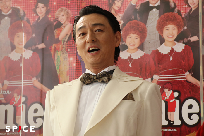 葛山信吾（※葛山の葛、正しくは下部が「ヒ」）