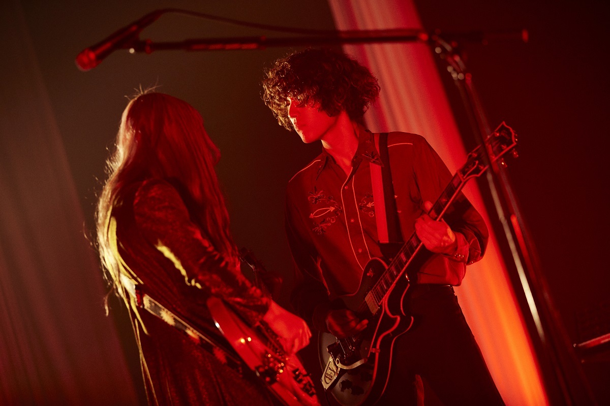 GLIM SPANKY 撮影＝鳥居洋介