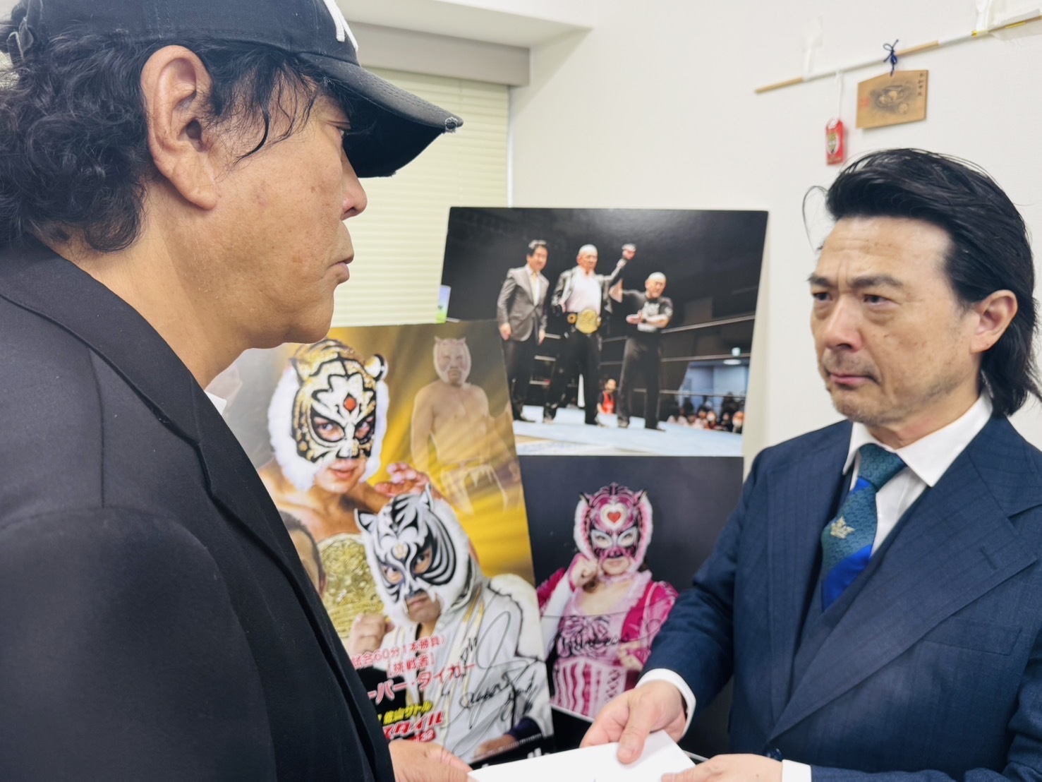 「俺たちの試合形式は『テキサストルネードランバージャックデスマッチ』だ！ 決定じゃ！」と9月11日後楽園ホール大会の試合形式も勝手に決める大仁田