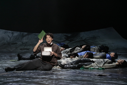 NODA・MAP『フェイクスピア』が開幕～想像を超える展開と演劇ならではのエネルギー