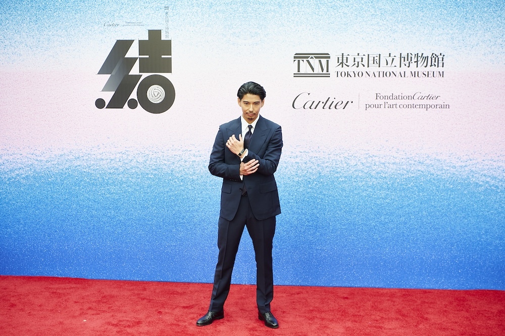 賀来賢人