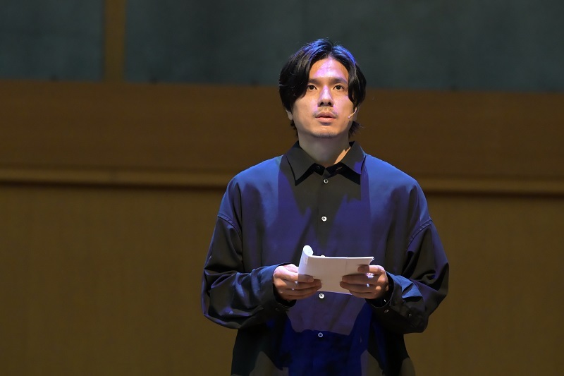 黒川隆介 　　　　　　(C)AOI Pro.