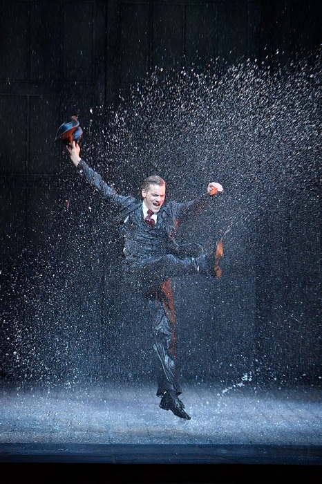 『SINGIN' IN THE RAIN -雨に唄えば-』