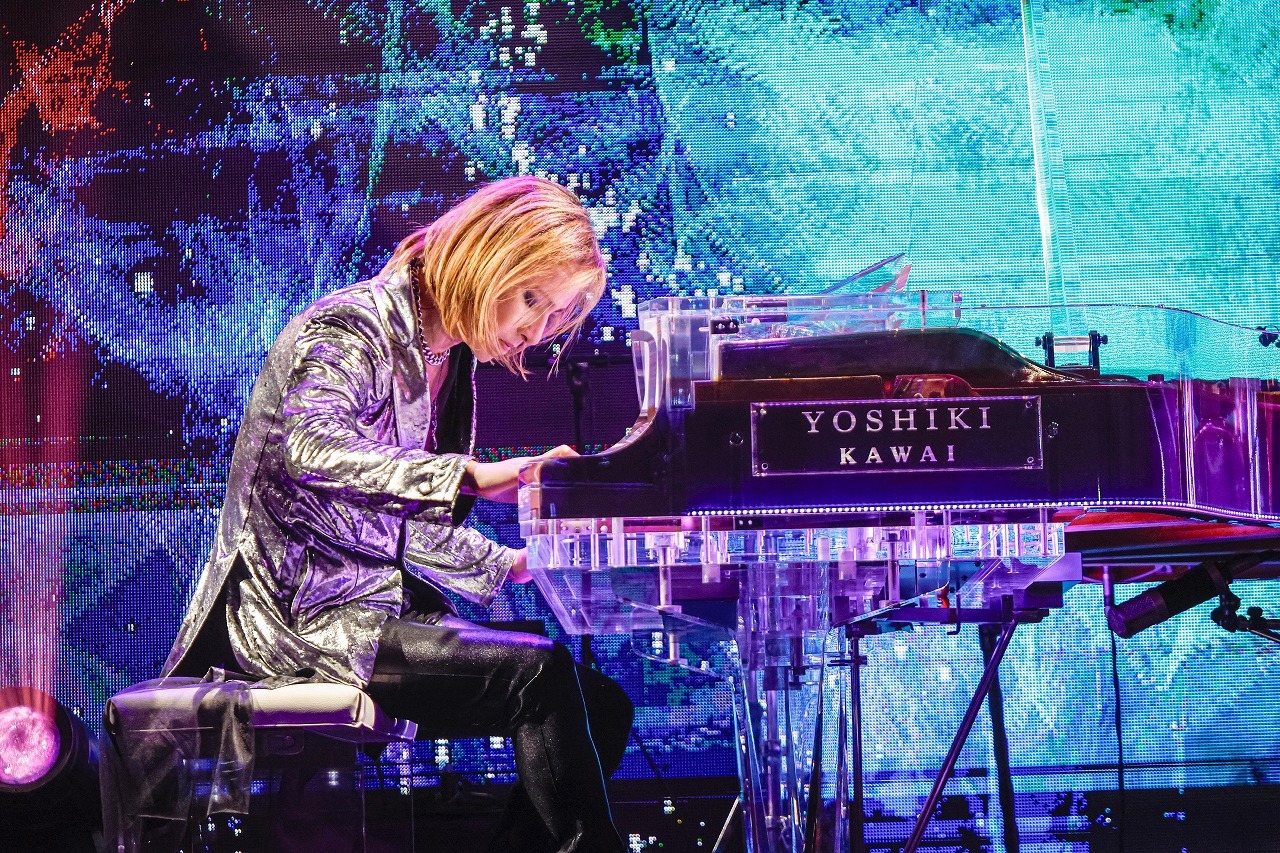 YOSHIKI、ディナーショー16公演でトータル8000人を動員 最終公演ではX