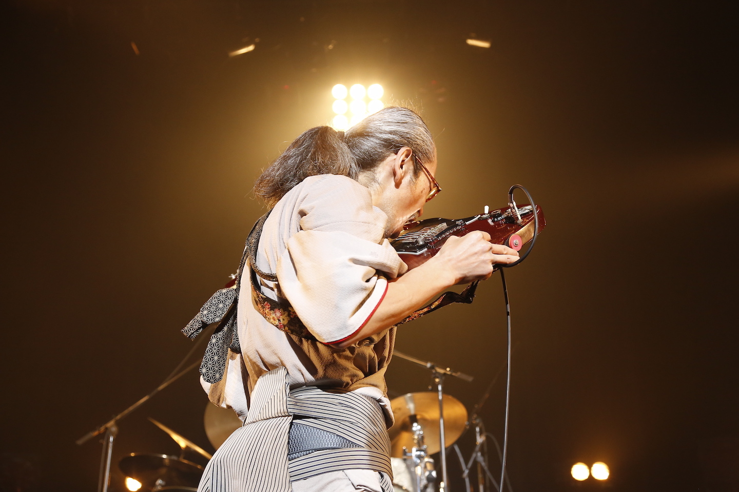 人間椅子・和嶋慎治 　PHOTO BY ほりたよしか
