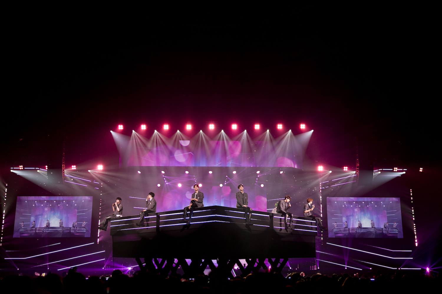 『THE BOYZ JAPAN TOUR: THE B-ZONE』神戸公演  撮影＝堀卓朗（ELENORE）