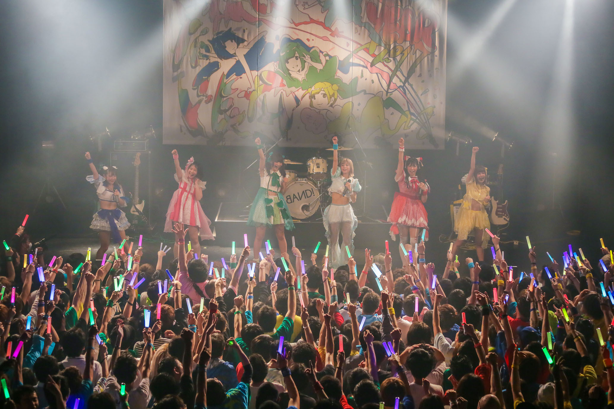 『バンドじゃないもん!ワンマンライブ2017 大阪ダダダッシュ! 〜ちゃんと汗かかなきゃ××××〜』