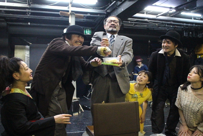 『だいこん・珍奇なゴドー』の稽古の様子