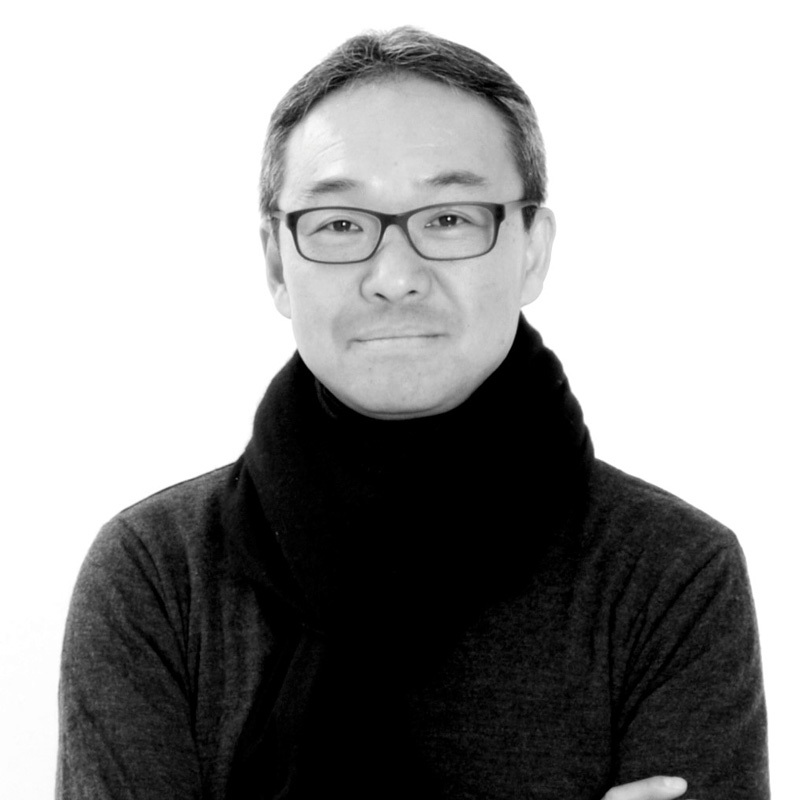 眞田岳彦 （舞台美術・衣裳）