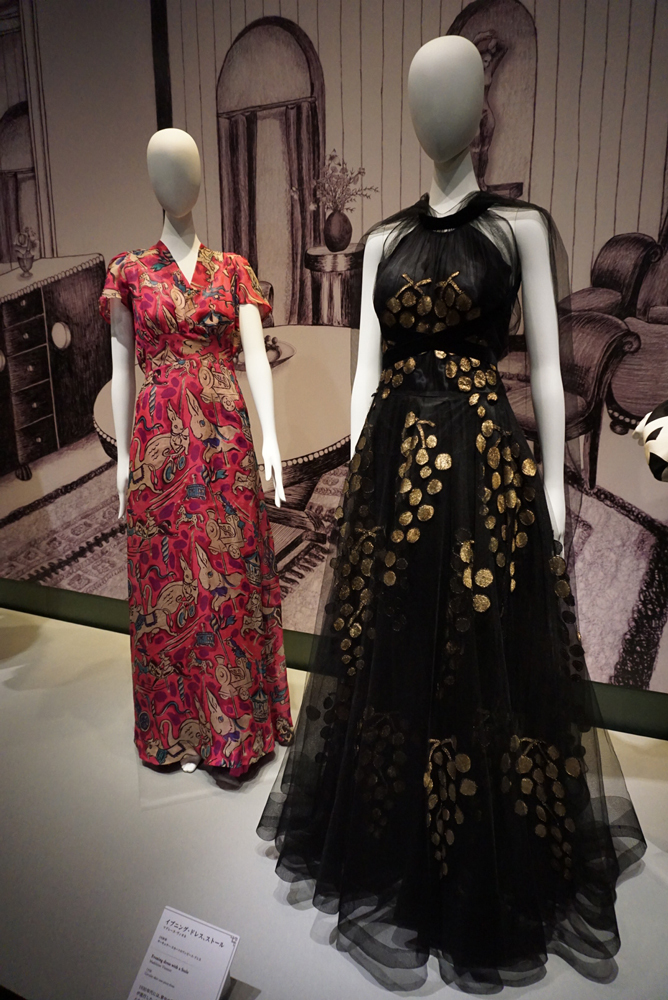 （右手前）マドレーヌ・ヴィオレ《イブニング・ドレス、ストール》 1938年 島根県立石見美術館所蔵