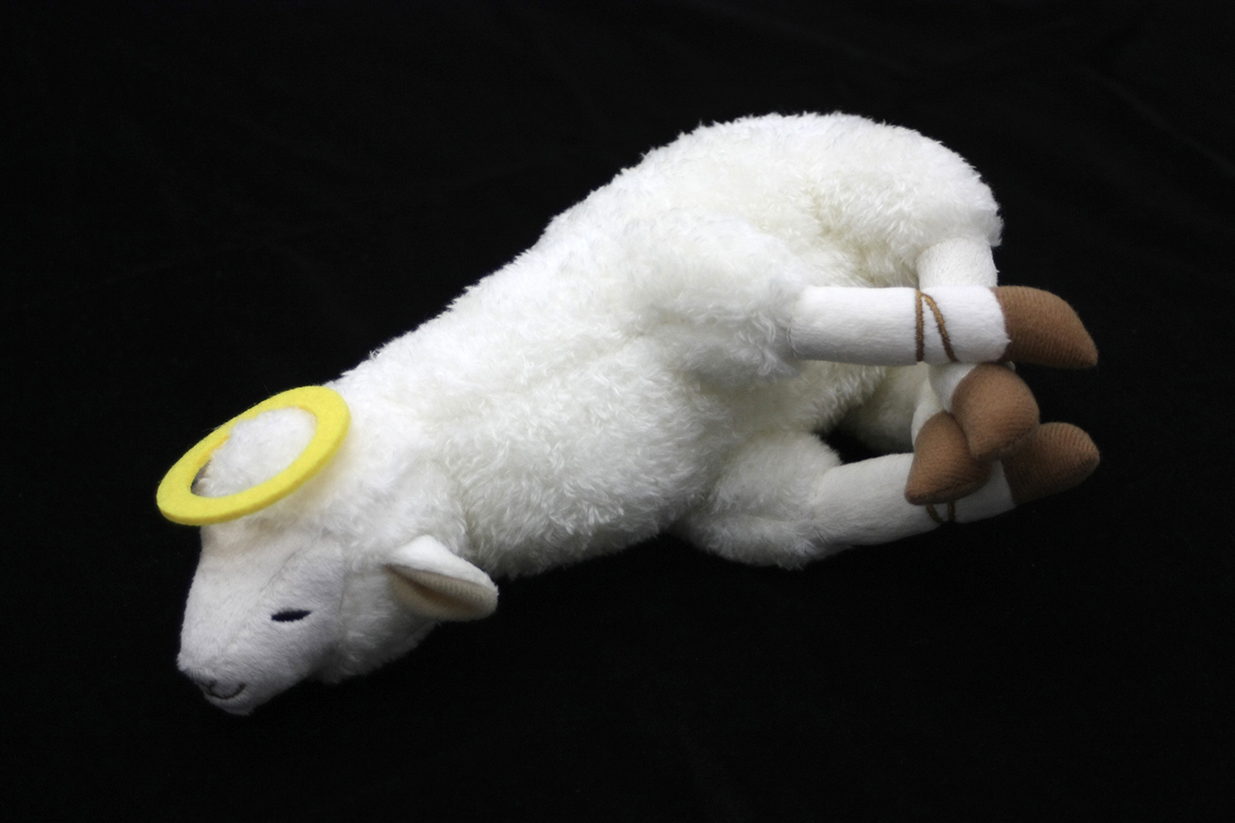 「神の仔羊」ぬいぐるみ 2,400円（税込）