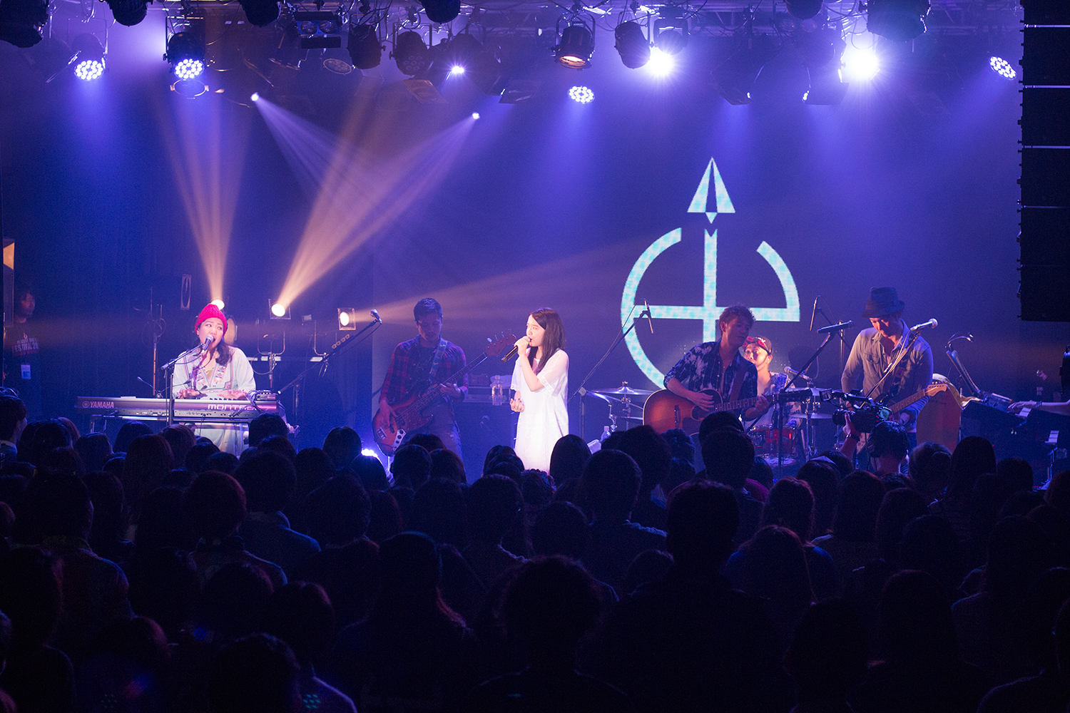 HY、上白石萌音 Photo : 杉岡祐樹