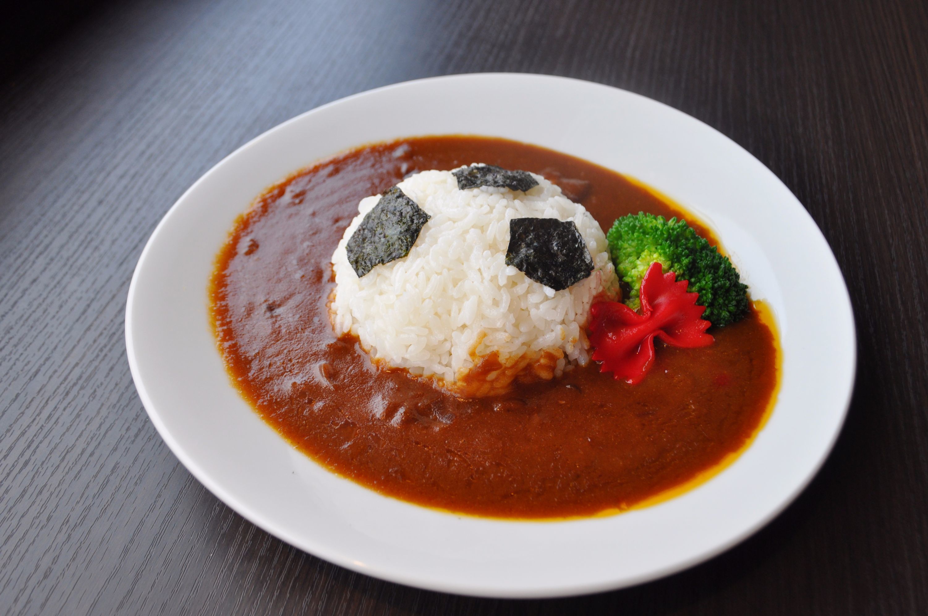 コナン のサッカーボールカレー