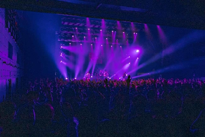 NEE、バンド史上最大規模の3rdツアーが閉幕　ファイナル・Zepp Haneda公演の公式レポートを公開