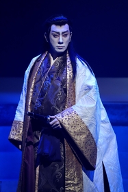 歌舞伎十八番18枚1組折本 Kabuki juhachiban Eighteen great