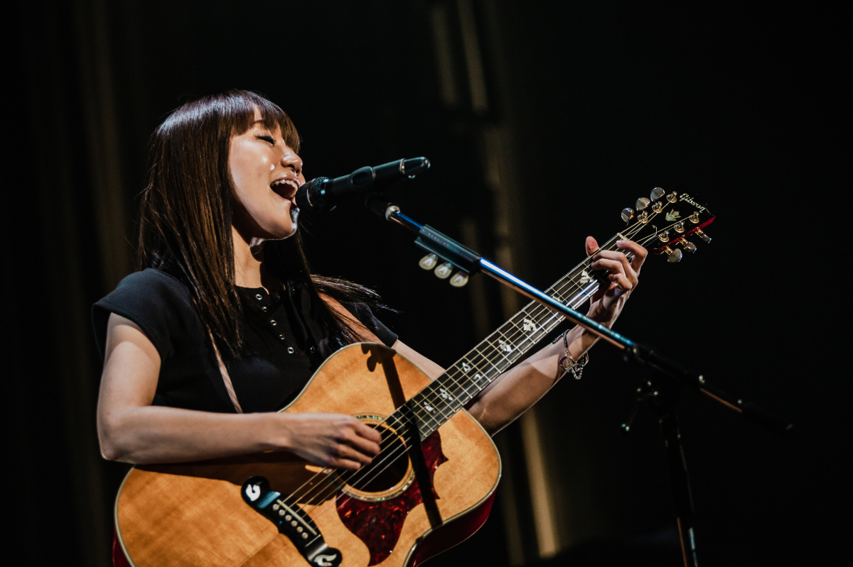 矢井田 瞳、約4年振りとなる弾き語りライブ『Guitar to Uta』を一夜限りで開催 | Musicman