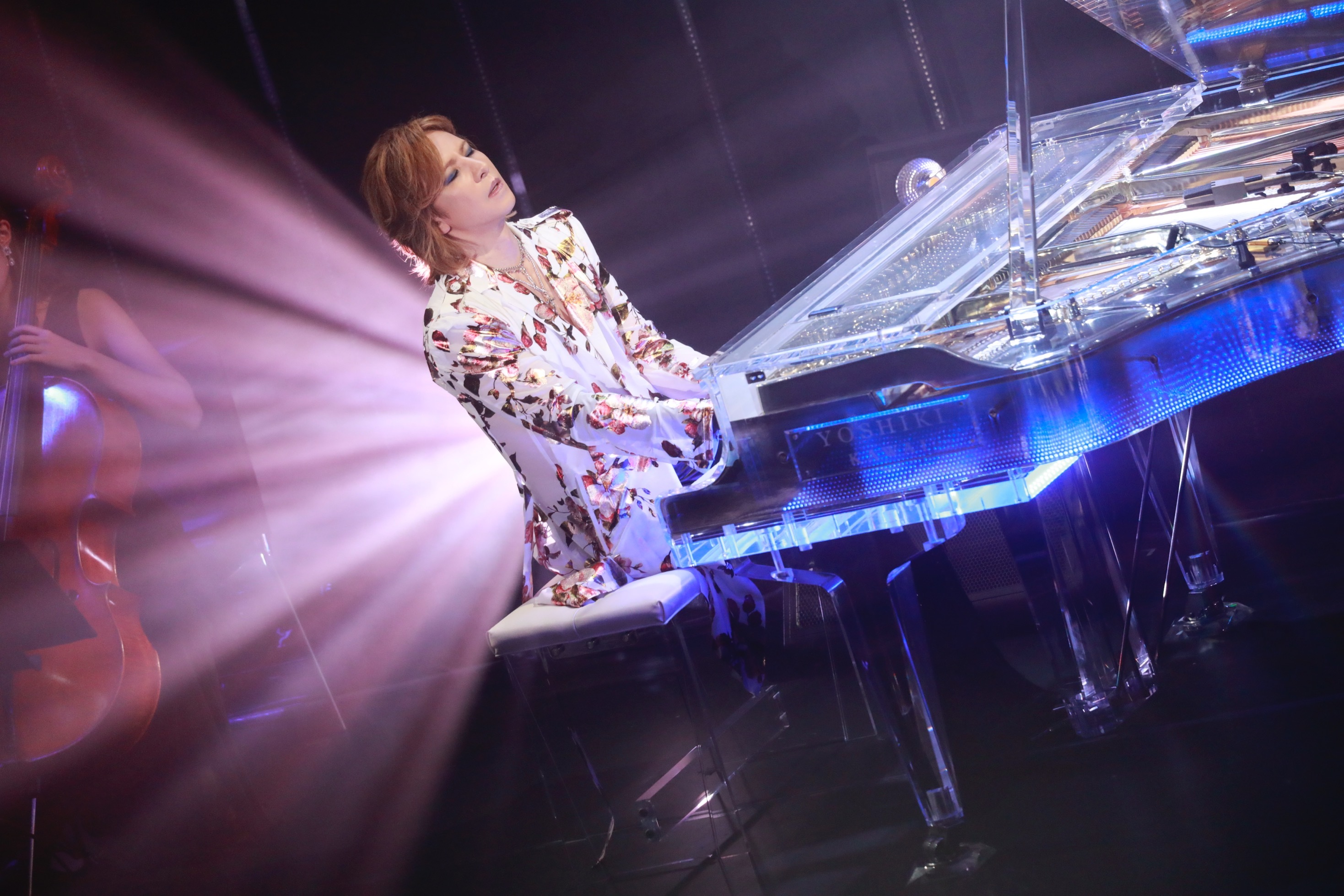 YOSHIKI、右手靭帯を損傷したまま過去最多12公演のディナーショーを