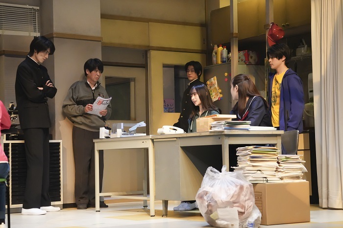 撮影：伊藤智美 (C)︎1998 恩田陸／新潮社　(C)︎舞台「六番目の小夜子」製作委員会