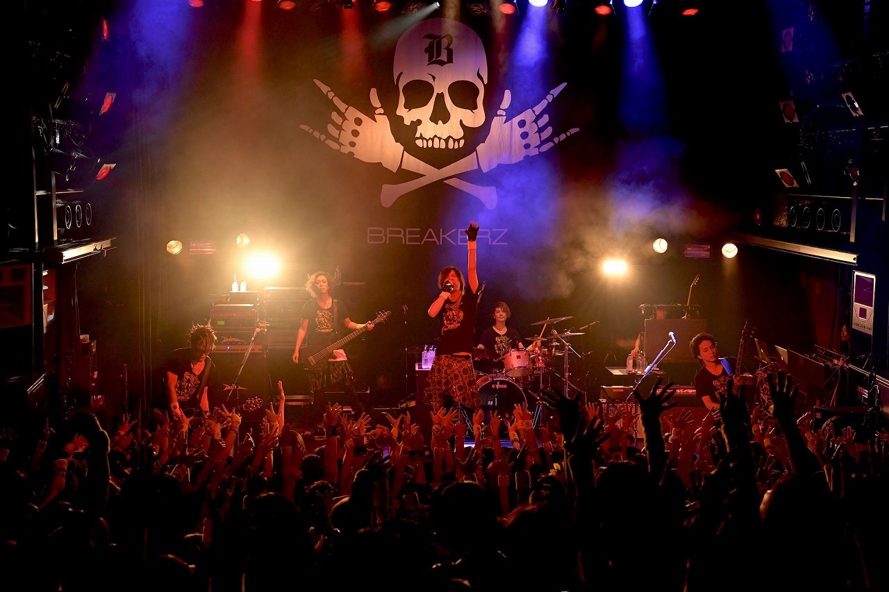 BREAKERZ 撮影＝達川範一（Being）