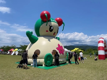 元木大介&ジャビット&ビーナスがさくらんぼの種吹きとばしに挑戦!? 『さがえさくらんぼFestival』6/15開催