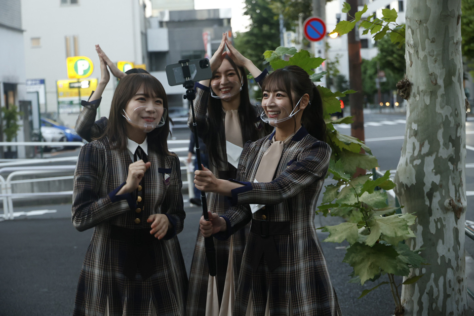 乃木坂46 初のベストアルバム発売が決定 メンバーが日本全国38ヶ所の 坂 駅に広告を貼る企画も始動 Spice エンタメ特化型情報メディア スパイス