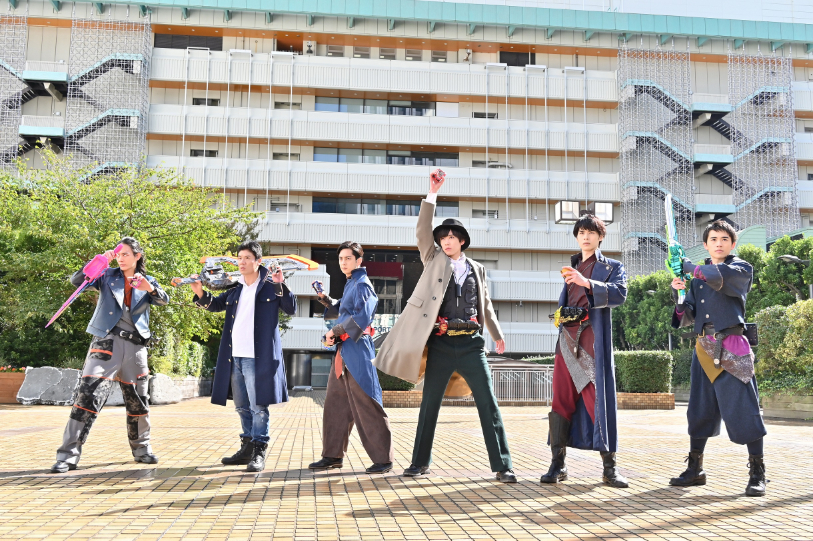 『劇場短編 仮面ライダーセイバー 不死鳥の剣士と破滅の本』より スーパーヒーロープロジェクト（C）石森プロ・テレビ朝日・ADK EM・東映