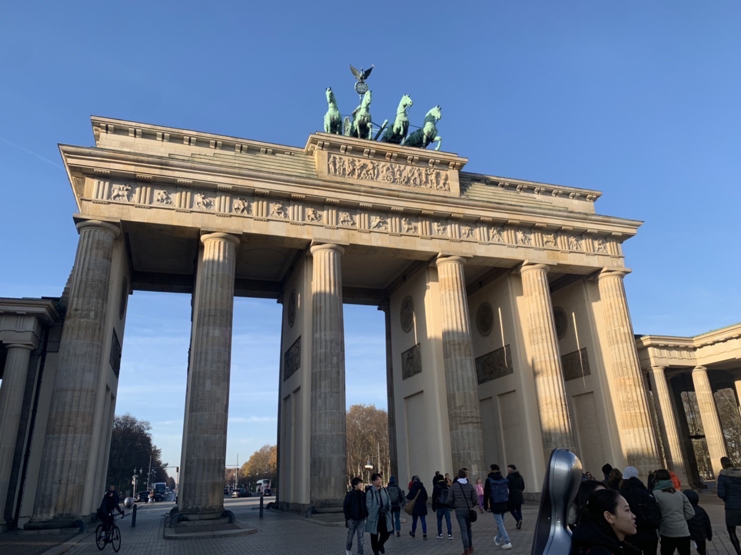 ドイツ公演、ベルリンの思い出、ブランデンブルク門です！写真でしか見た事が無かったので感動でした！