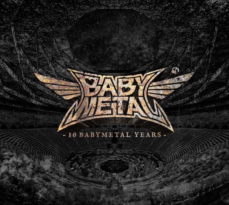 BABYMETAL、ベストアルバム『10 BABYMETAL YEARS』のジャケット写真 