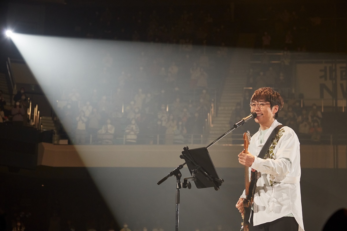 高橋優の弾き語り武道館ライブ2days 人を信じる力と笑顔の普遍性に気付かされた 白橋優の日 レポート Spice エンタメ特化型情報メディア スパイス