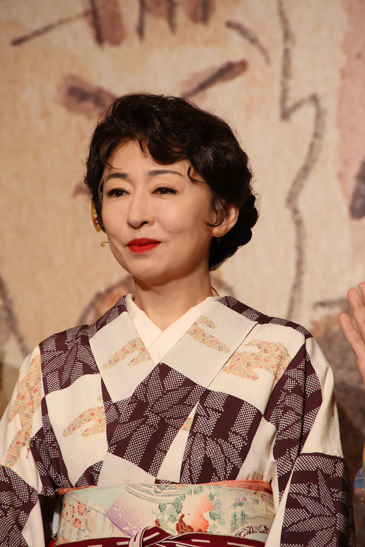 松雪泰子